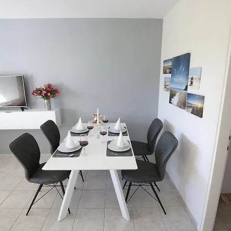 Modern With Pool Tatil Evi *