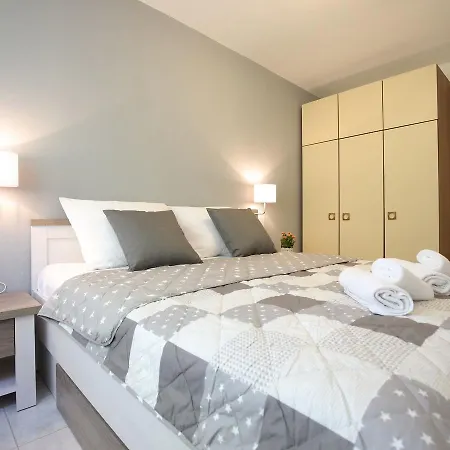 Modern With Pool Bibinje