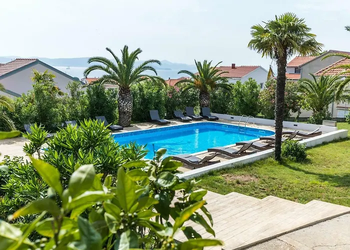 Modern With Pool Bibinje