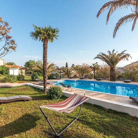 Modern With Large Pool *