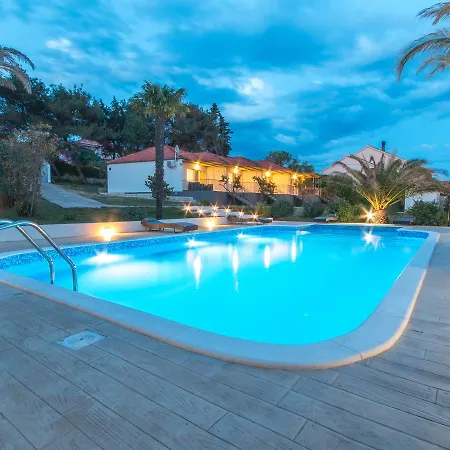 Modern With Pool Bibinje