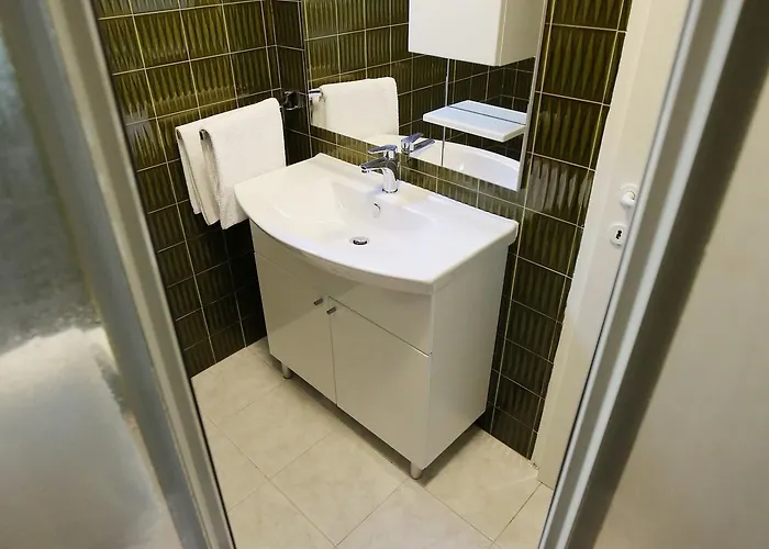 Modern With Pool Vakantiehuis *